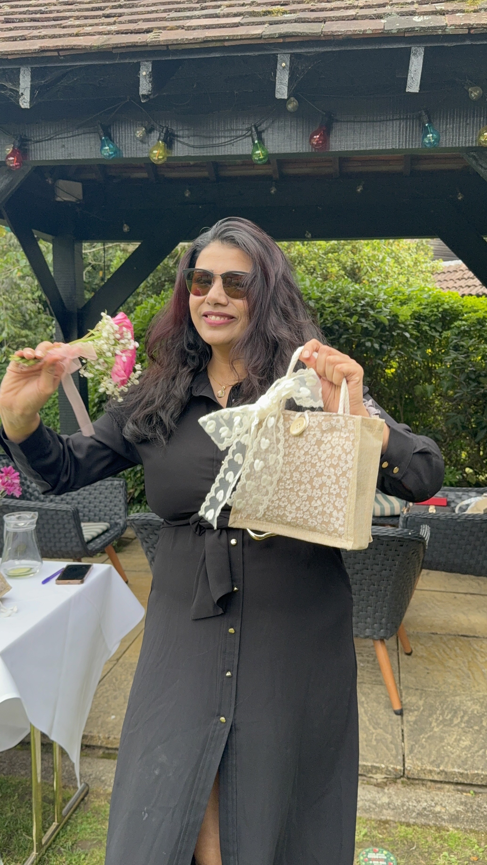 Meet Yourself event — gift bag moment